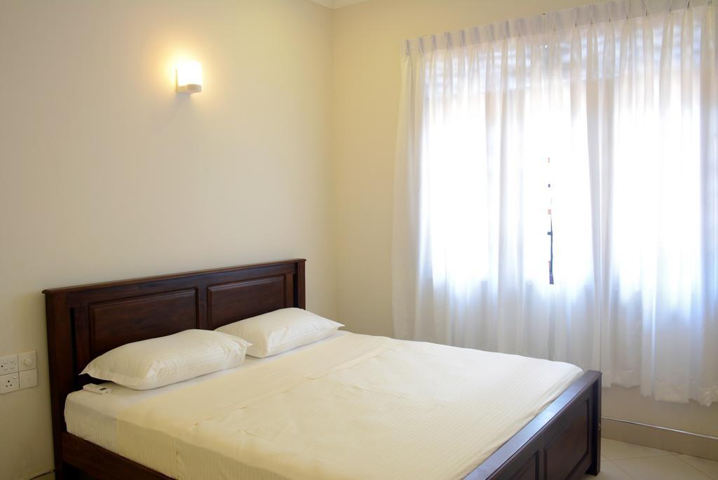 First House Mihintale Hotel Luaran gambar